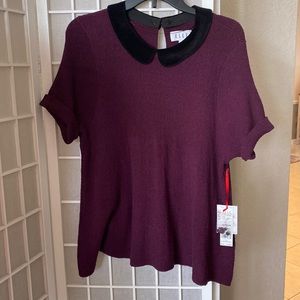 Short sleeve sweater